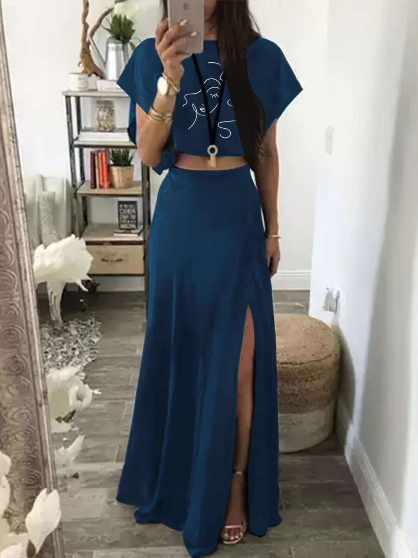 Women's Round Neck Short Sleeve Top Skirt Set
