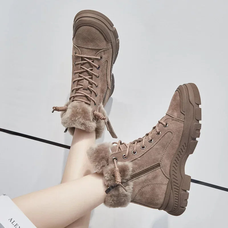 Stay Warm This Winter: Women's Snow Boots