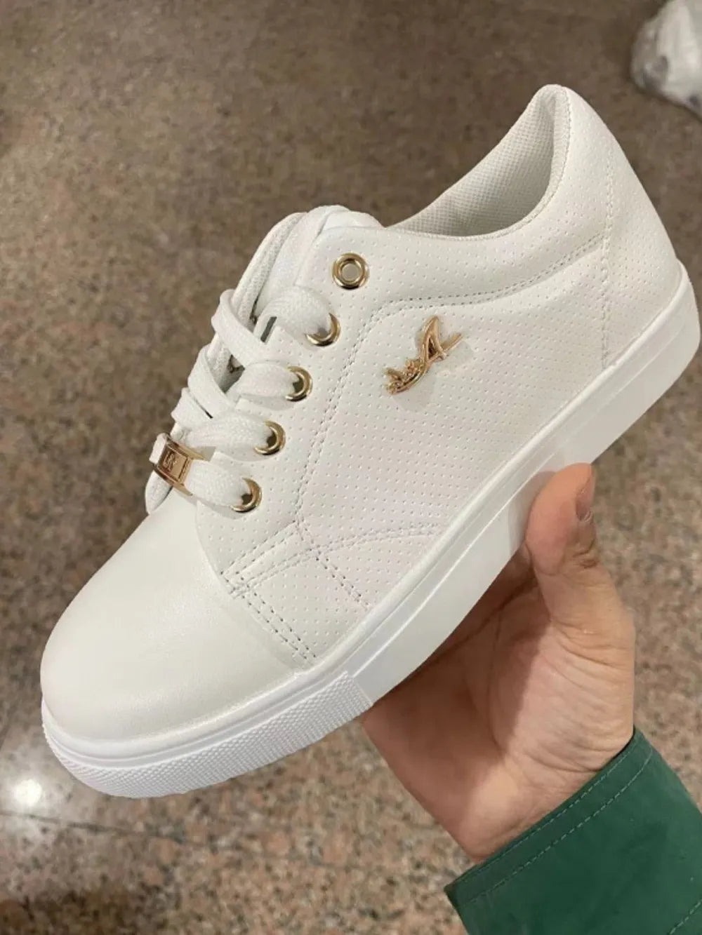 Women's Round Toe Lace Up Casual Sneakers