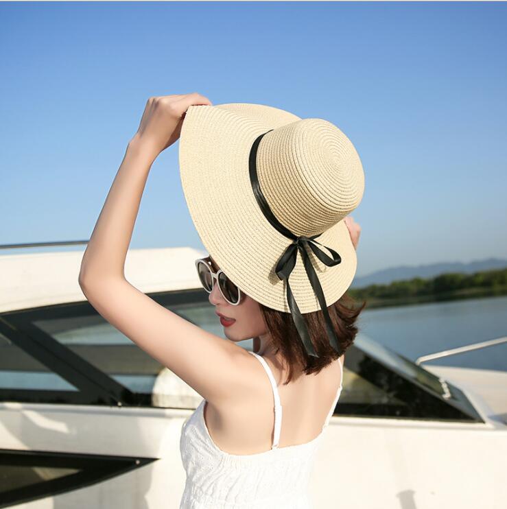 Women's Foldable Wide Brim Straw Summer Sun Hat